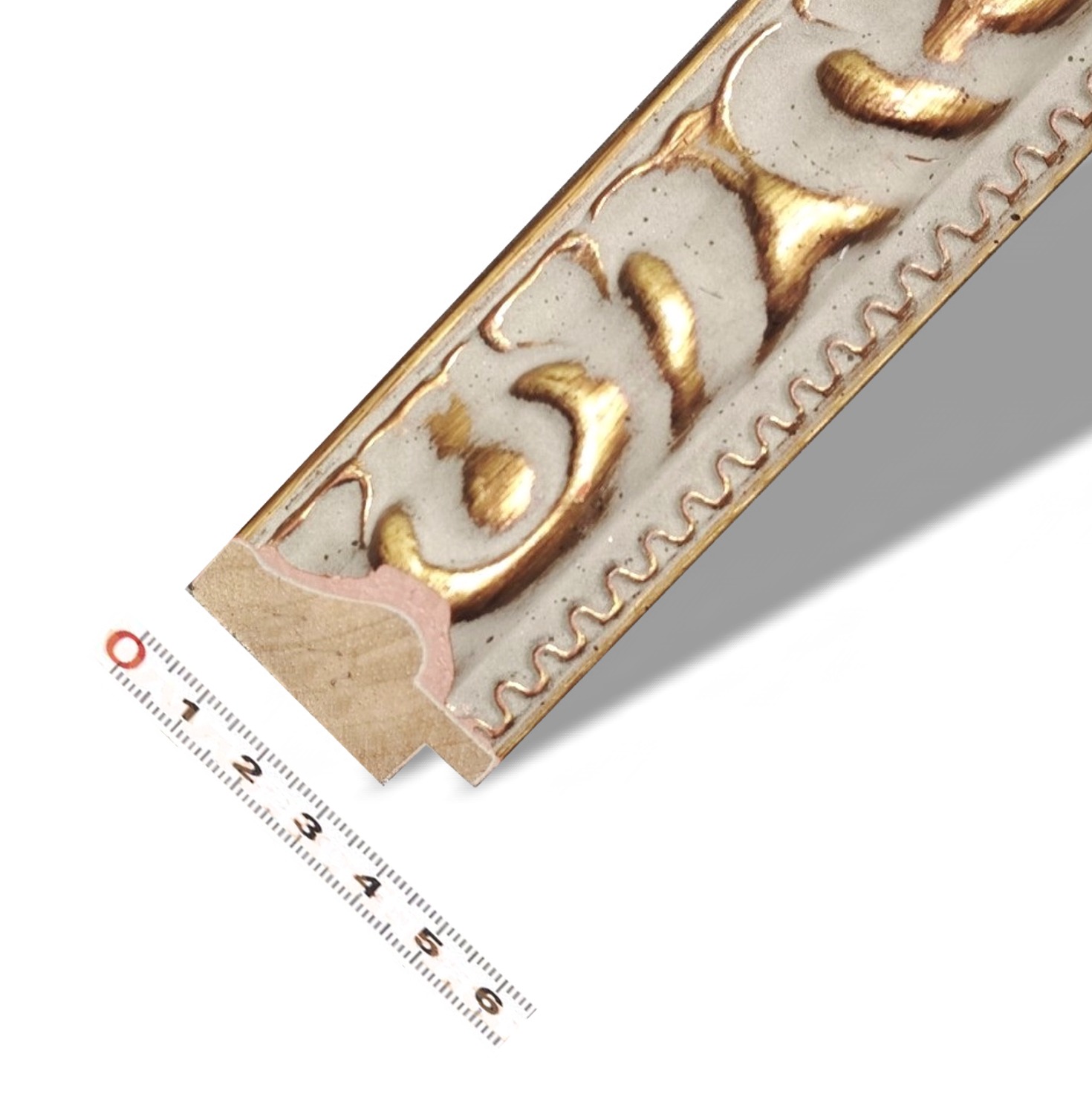 Modena zdobená zlatá